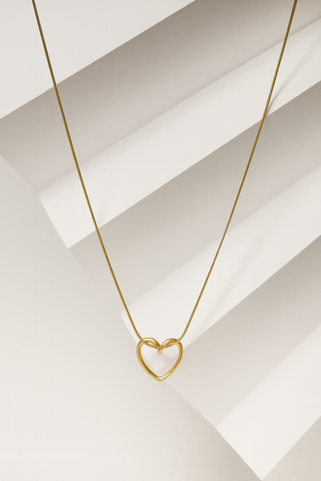 EVERMORE NECKLACE