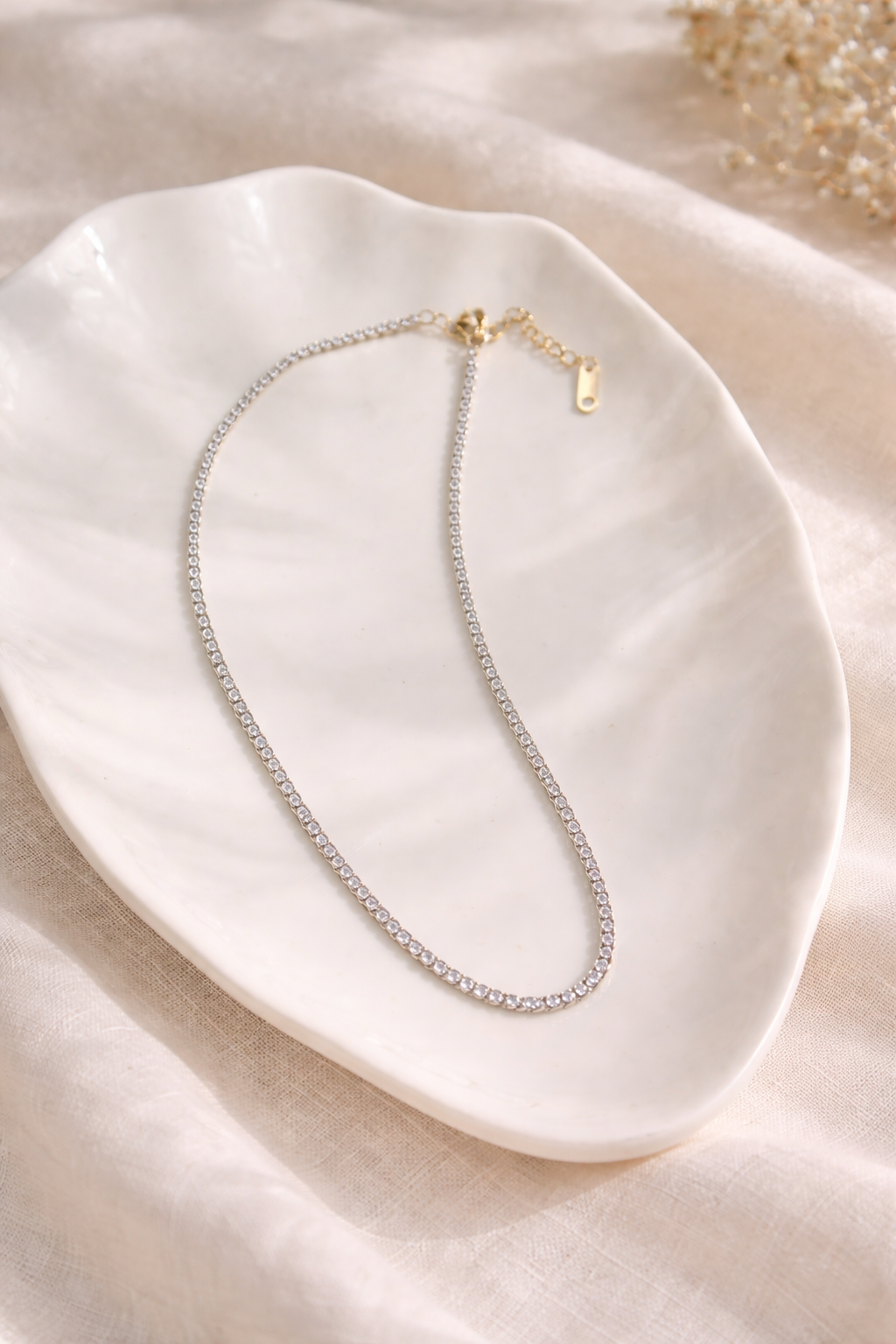 CRYSTAL TENNIS NECKLACE