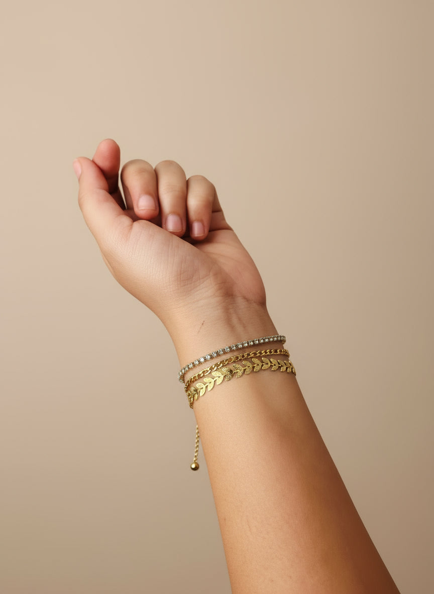 CRYSTAL LEAF BRACELET
