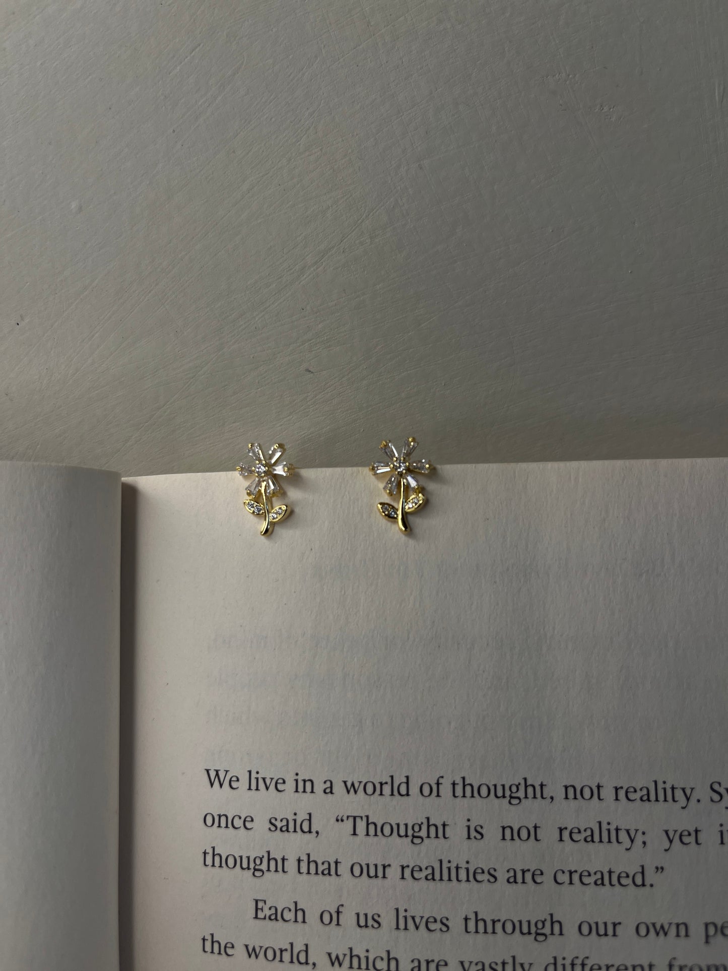 BLOOM EARRING