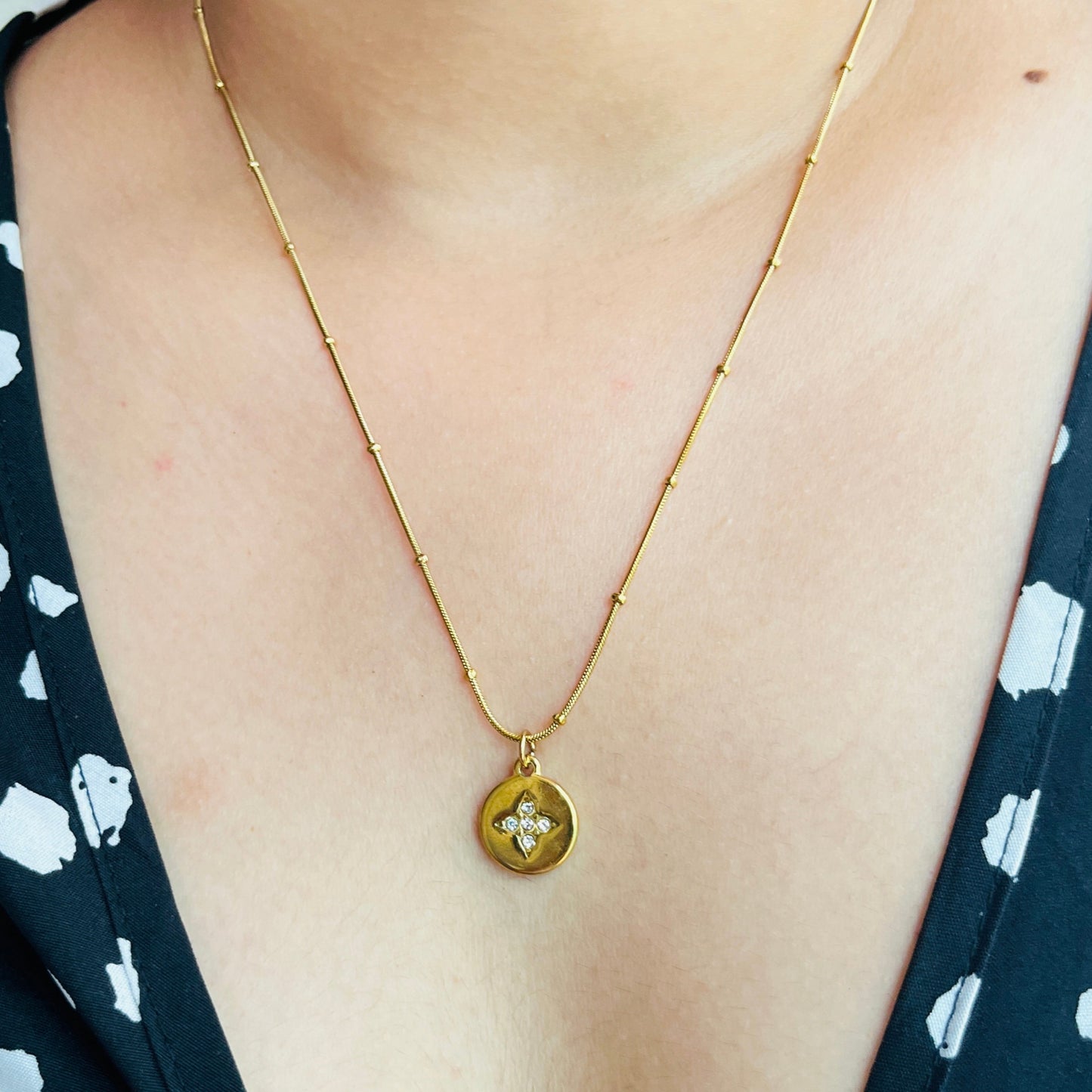 ASTRA PENDANT NECKLACE