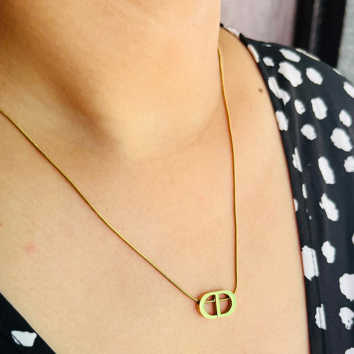 ELLIOT NECKLACE