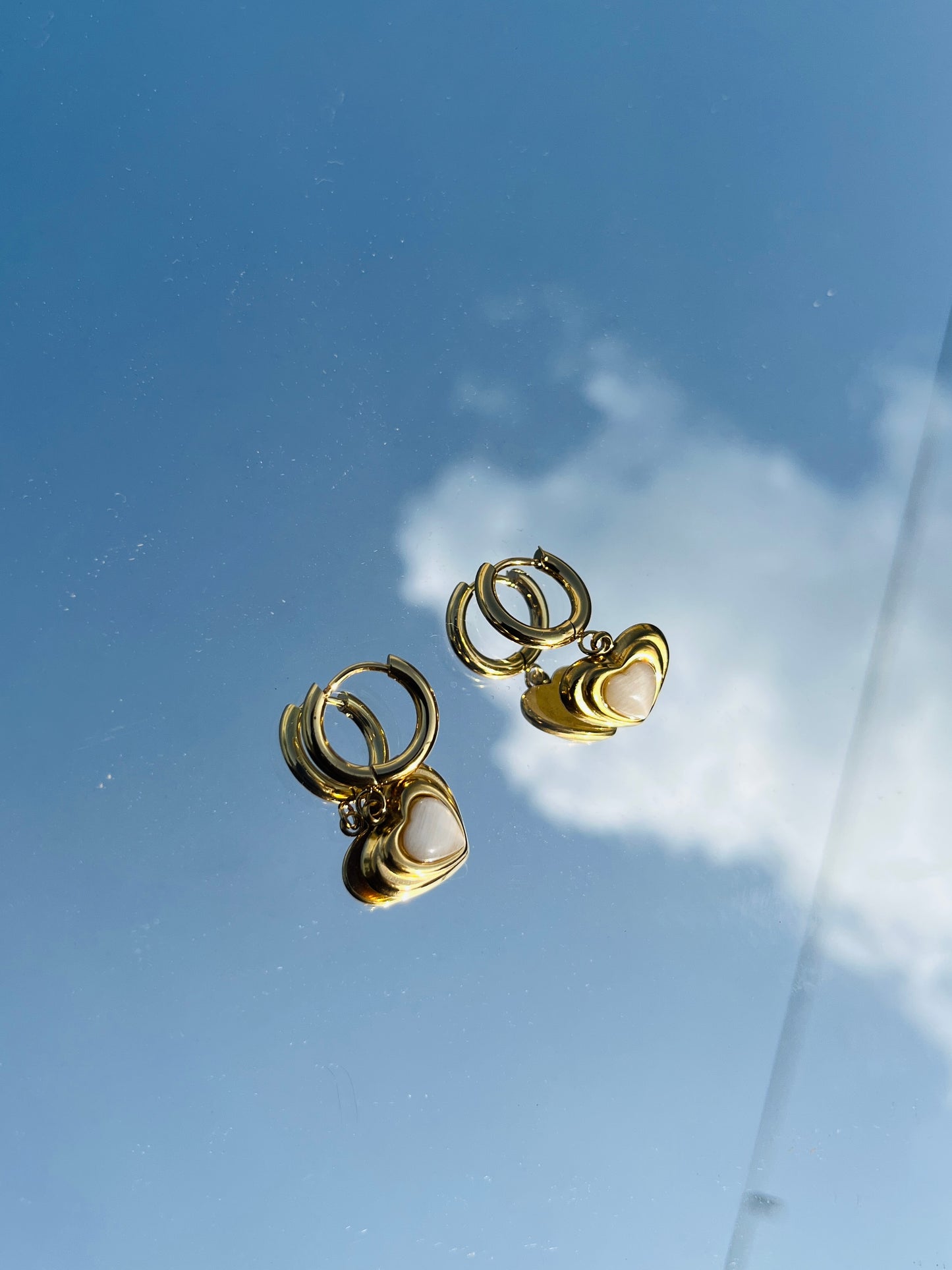 Pearla Love Hoops