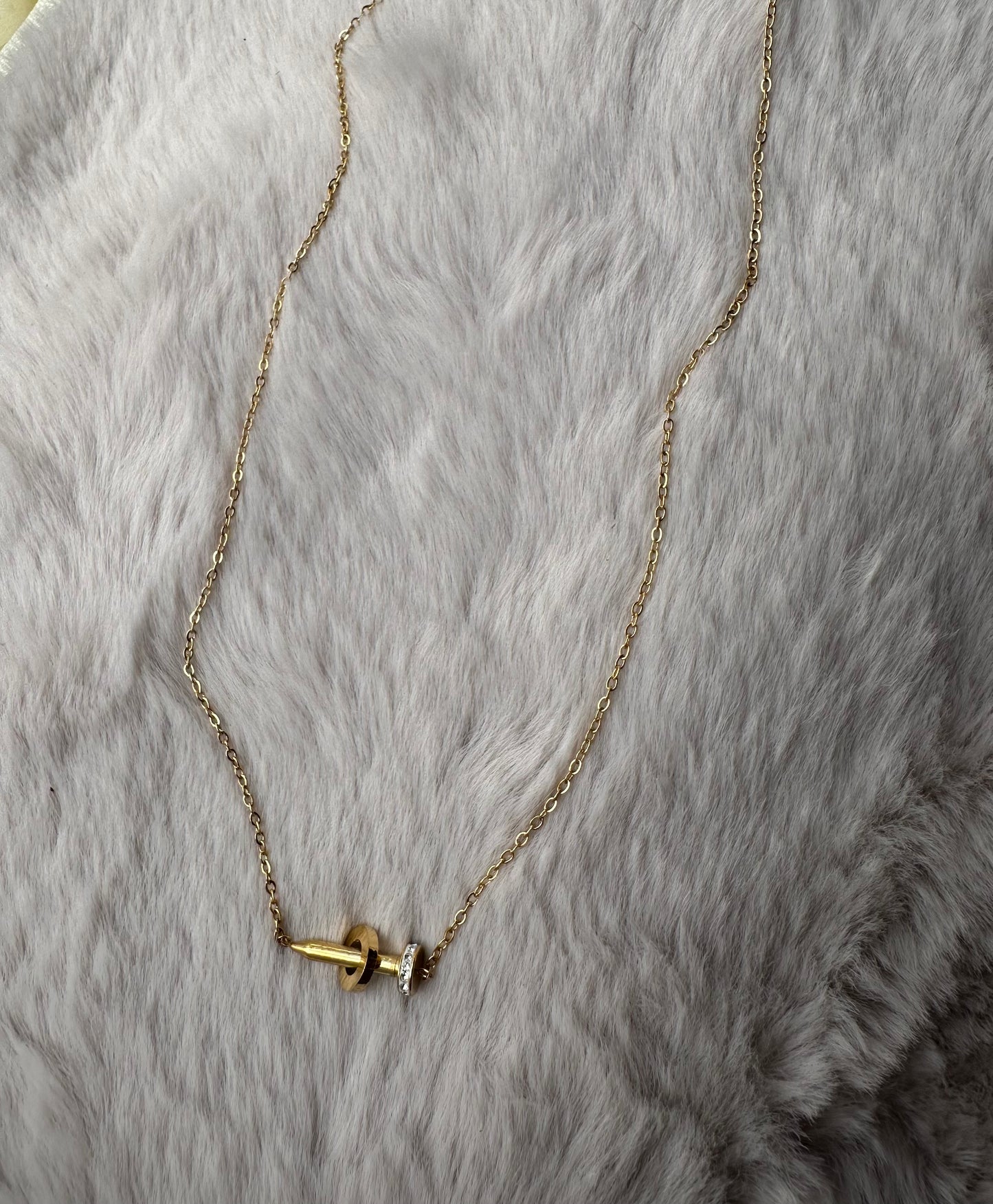KAARI NECKLACE