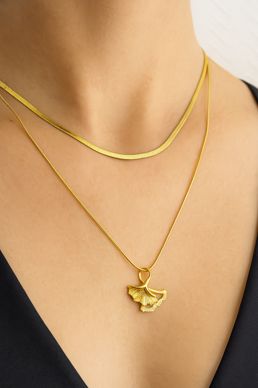 ELARIS NECKLACE