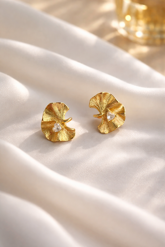 GOLD PETAL STUD EARRINGS