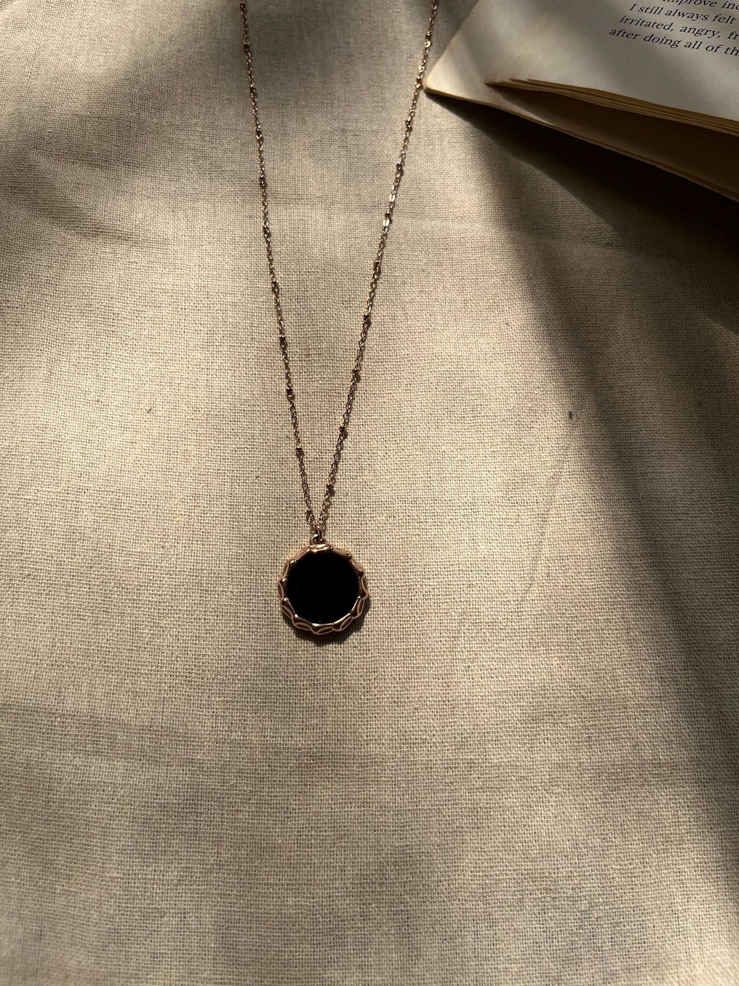 AARAVI PENDANT