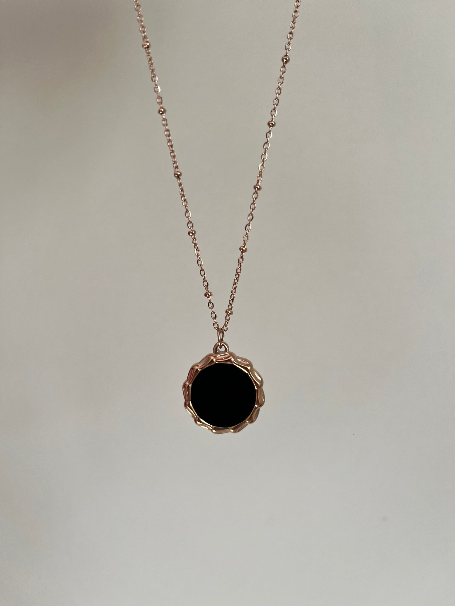 AARAVI PENDANT