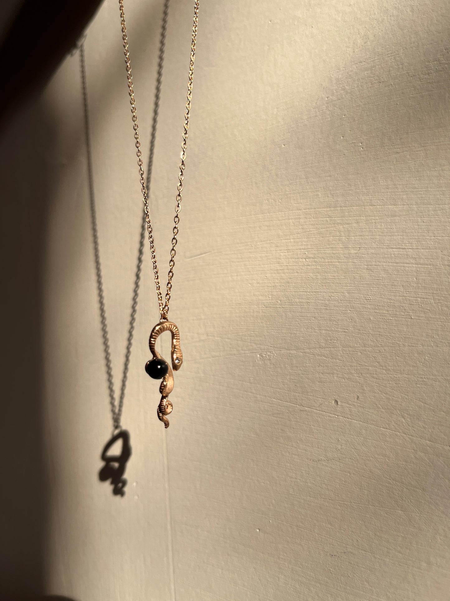 SHESHA PENDANT