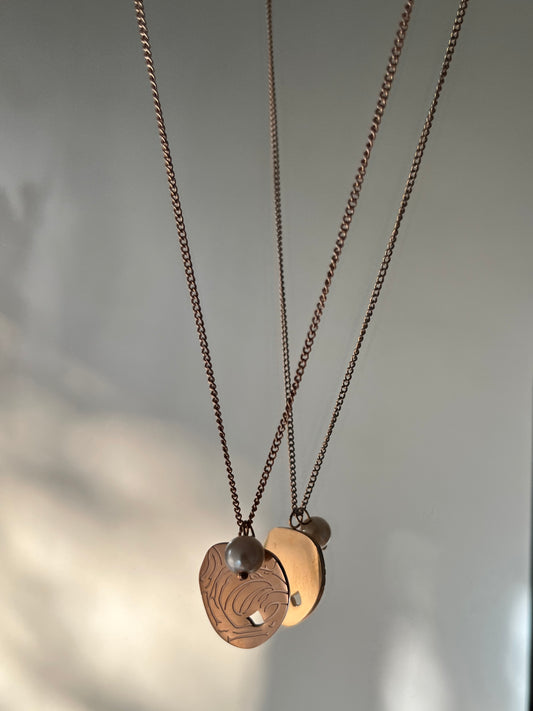 OORMI NECKLACE