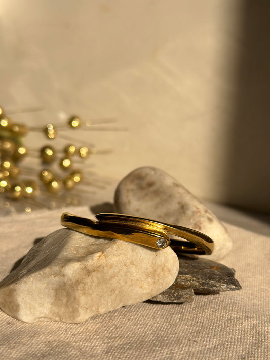 LIORA BANGLE BRACELET