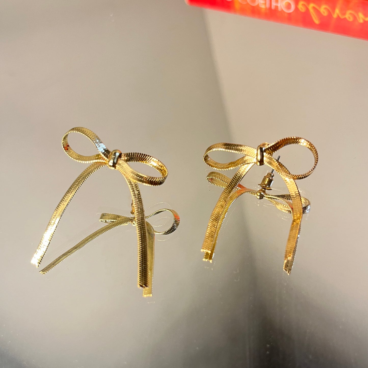 SAJA BOWS EARRINGS