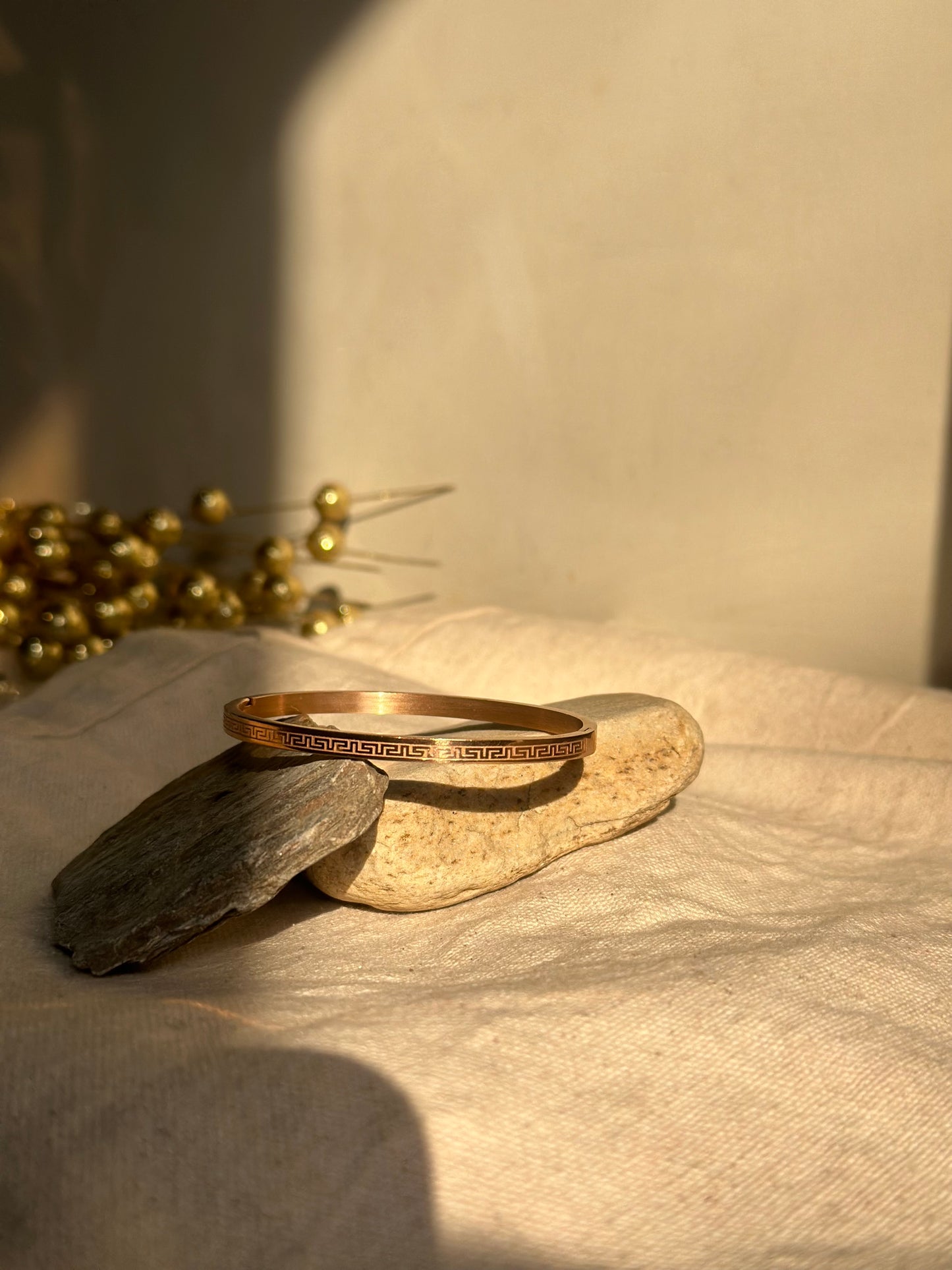 THALASSA BANGLE BRACELET