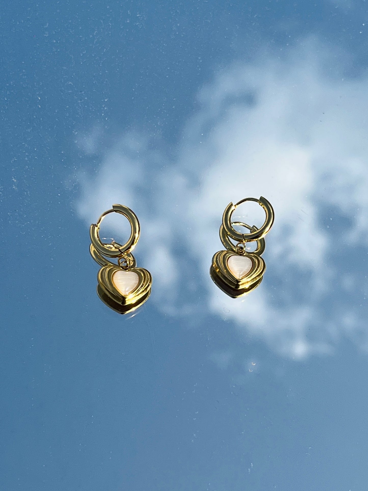 Pearla Love Hoops