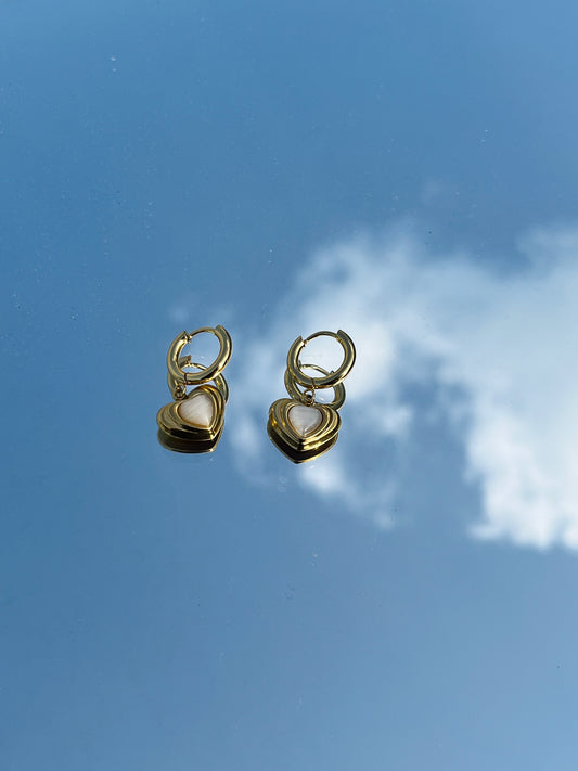 Pearla Love Hoops