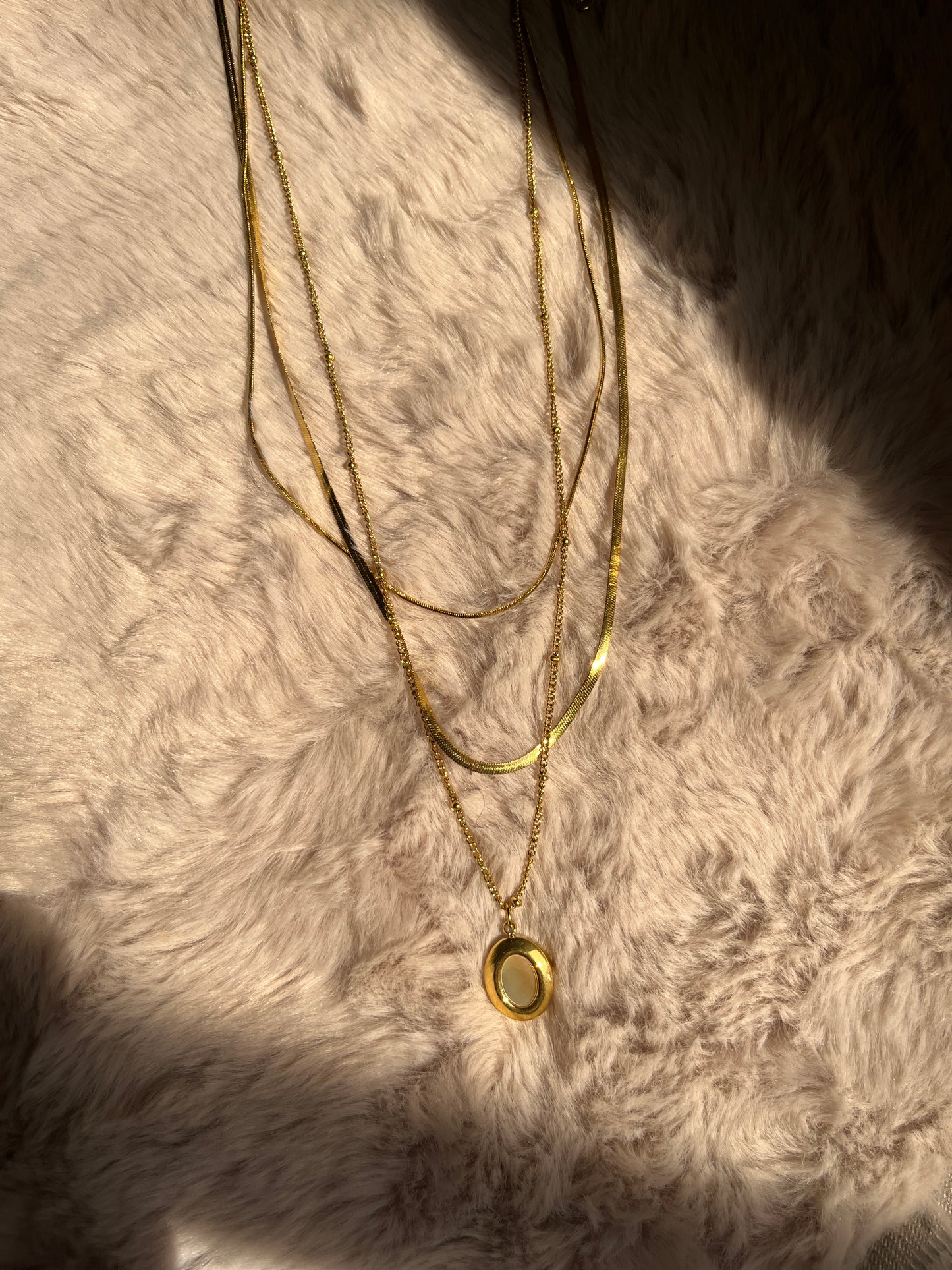 NOOR LAYERS NECKLACE