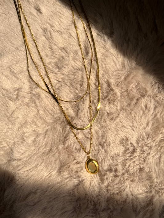 NOOR LAYERS NECKLACE