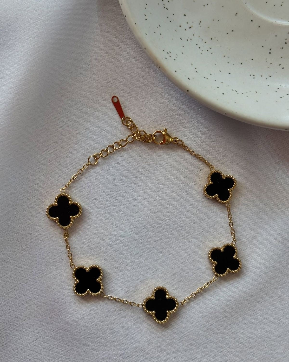 CLOVER BRACELET BLACK